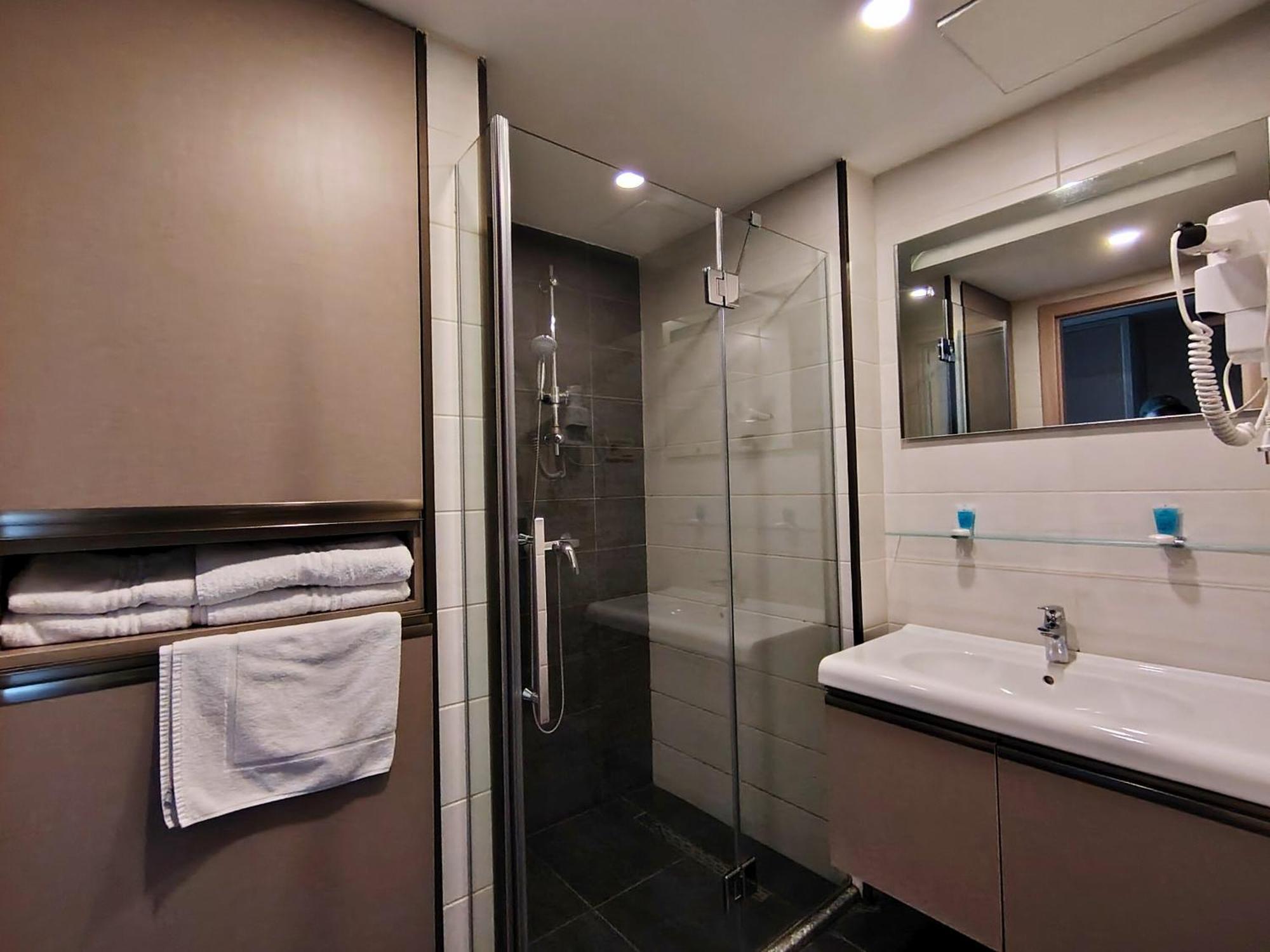 Aphrodite Apartments Batoemi Buitenkant foto